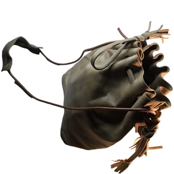 MONSERAT De LUCCA Sacha Beige Sand LEATHER Tassel Drawstring Fringe Bucket Bag! - Picture 7 of 13